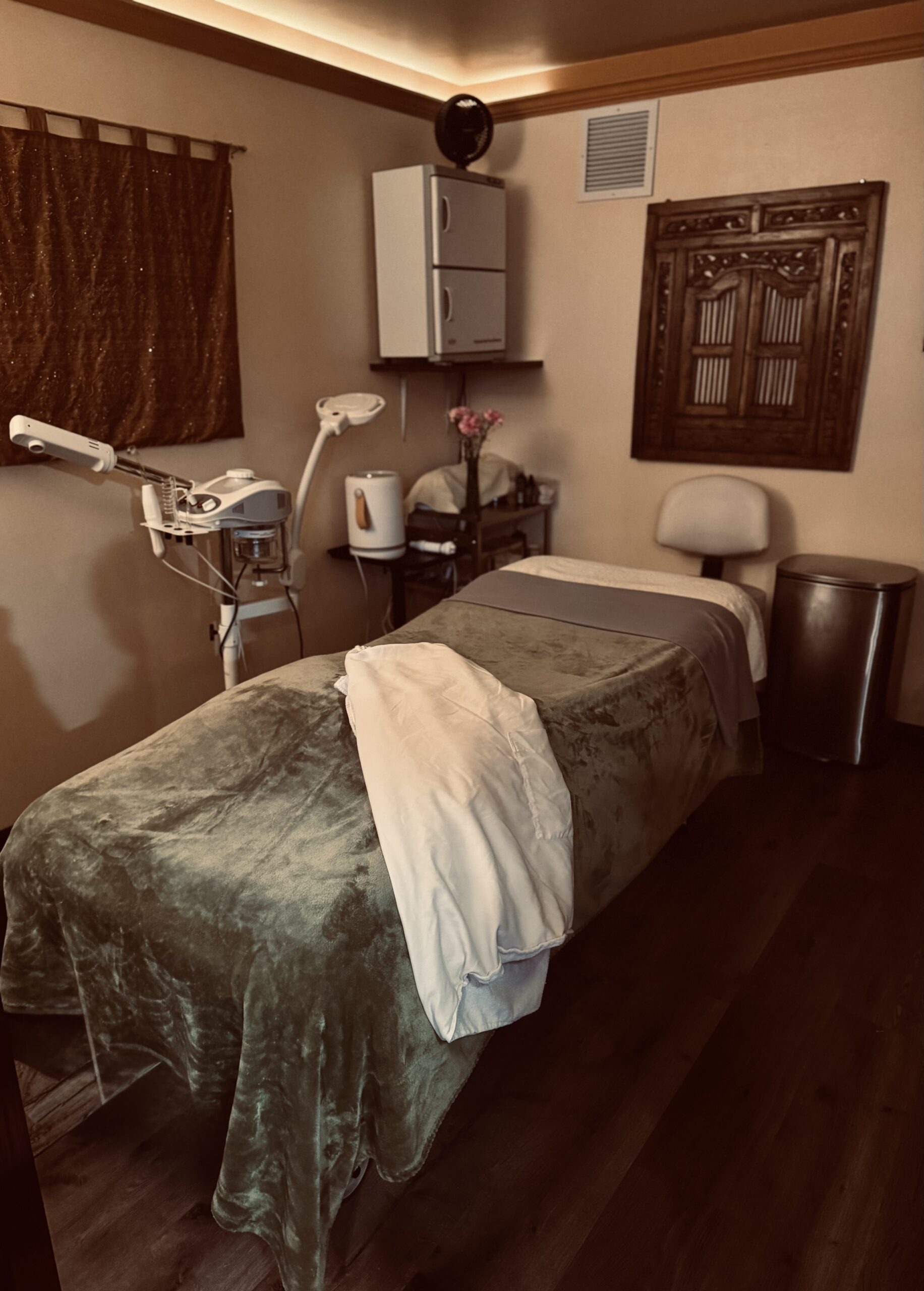 Sandalwood Salon and Spa_Spa 6